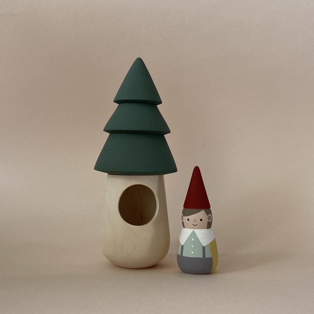 гном Гномыч и домик елочка