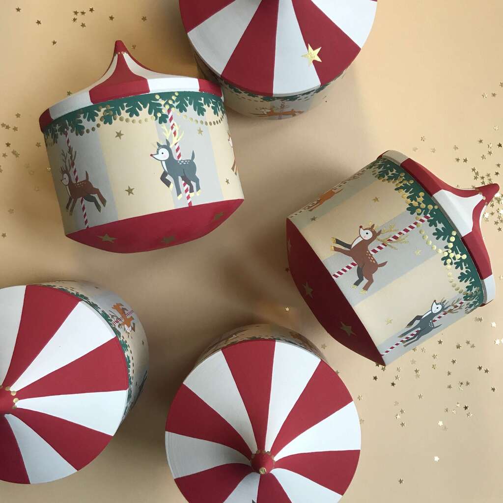 Неваляшка карусель "Christmas carousel"