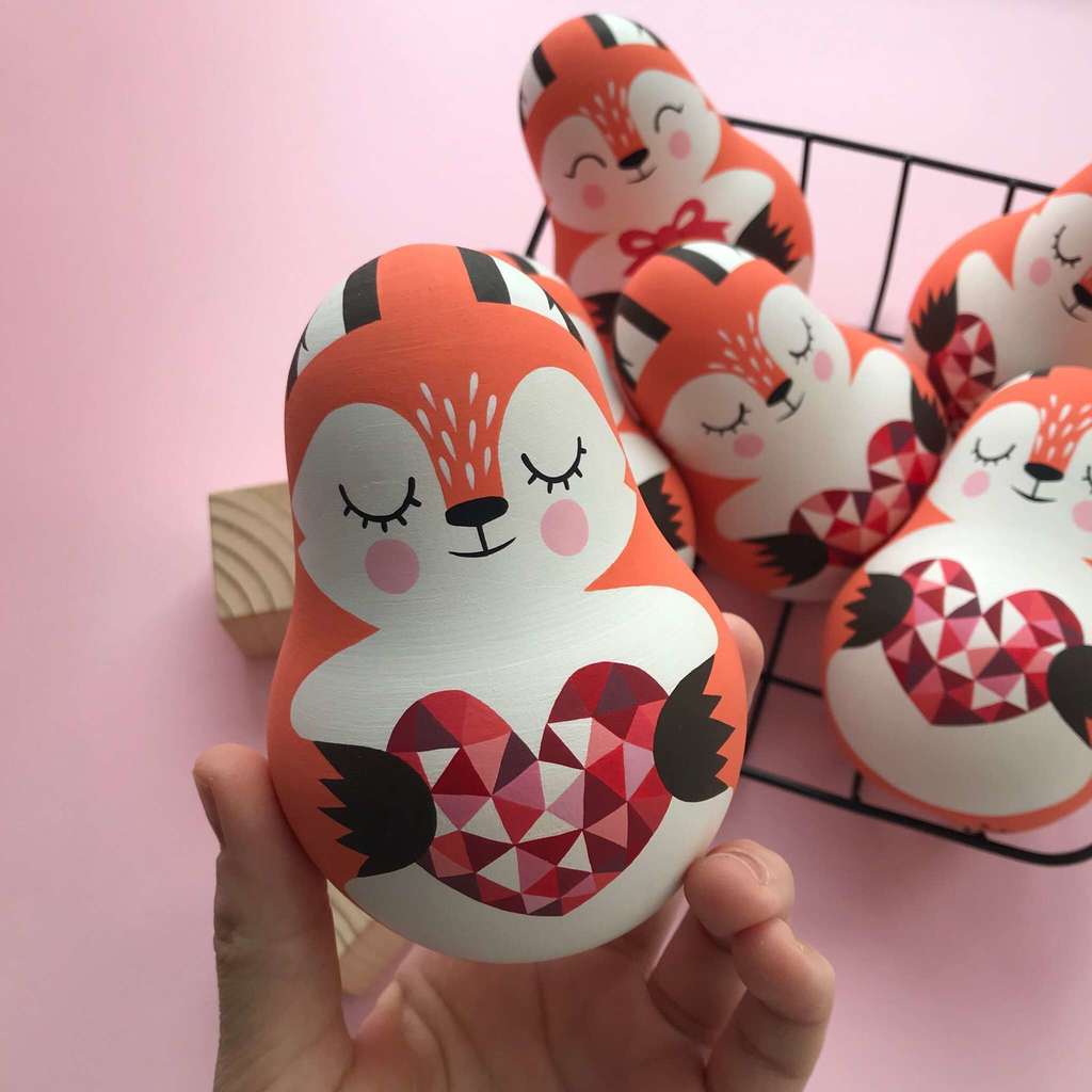 Неваляшка "Лисичка с сердечком"