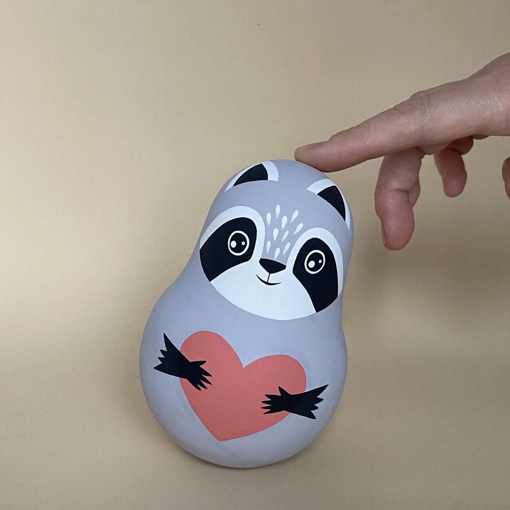 Неваляшка "Енот"