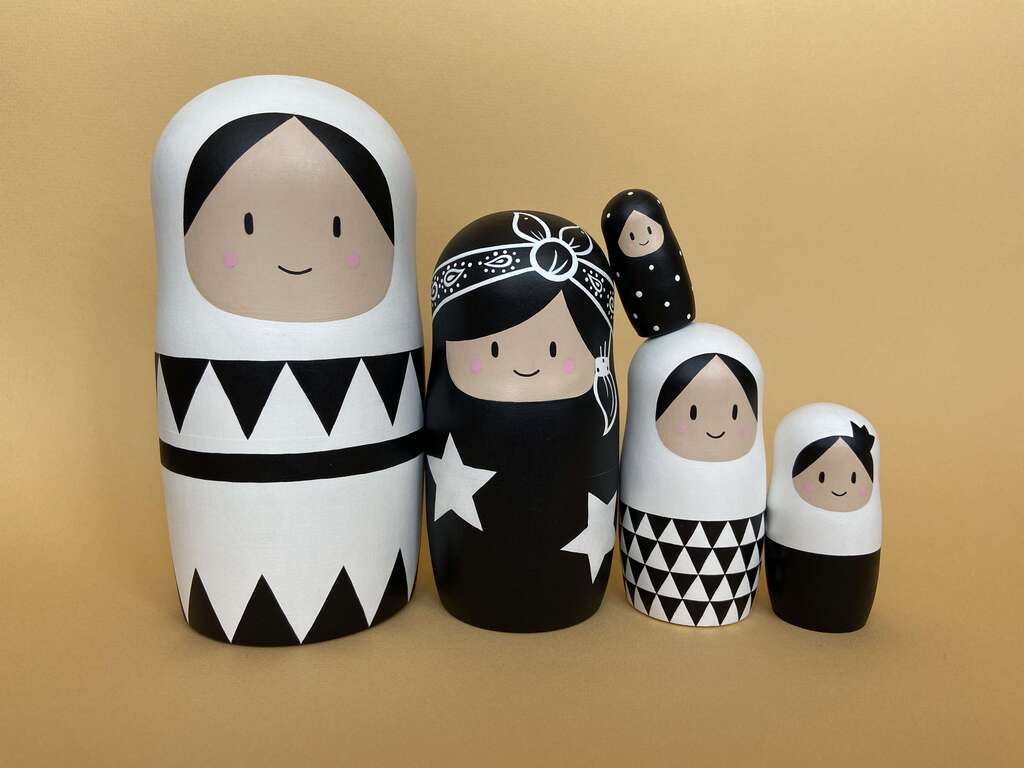 Набор матрешек MONOCHROME