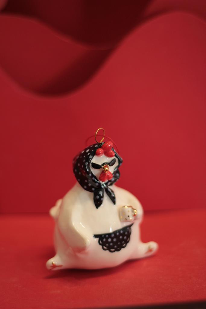 Курица отчаянная домохозяйка