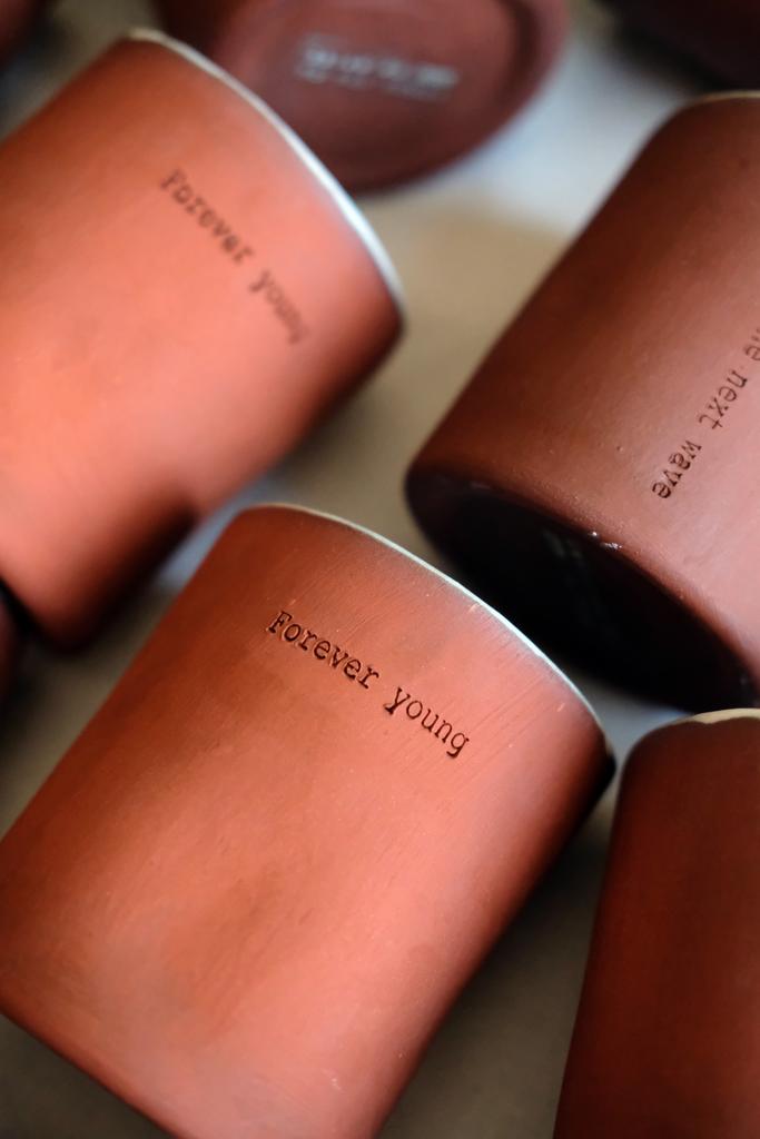 Red clay glass "Forever young"