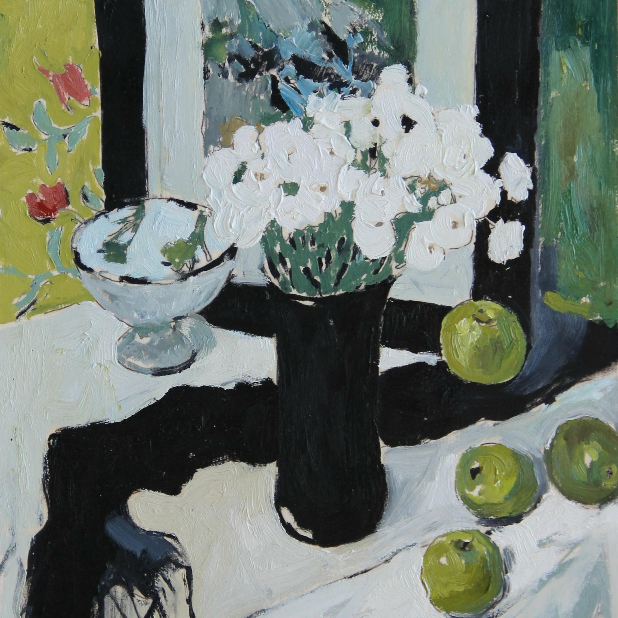 Натюрморт с черным шарфом