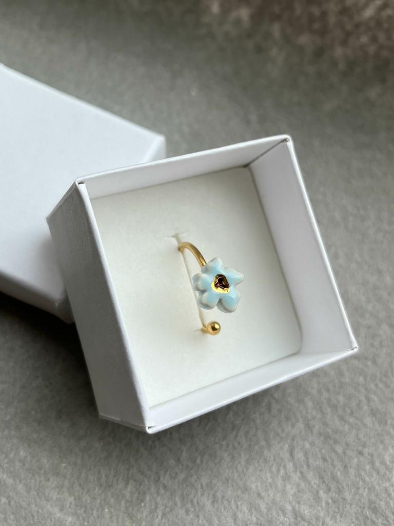 Кольцо с незабудкой