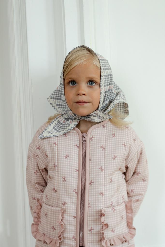 Куртка с бантиками