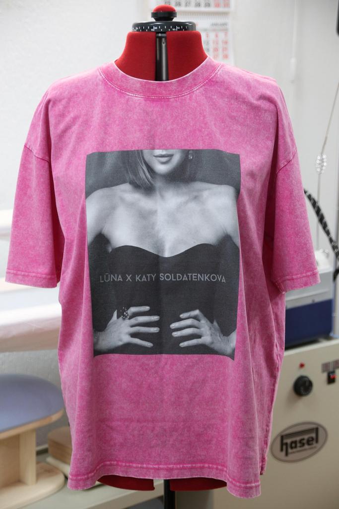 Футболка "КЭТТИ"