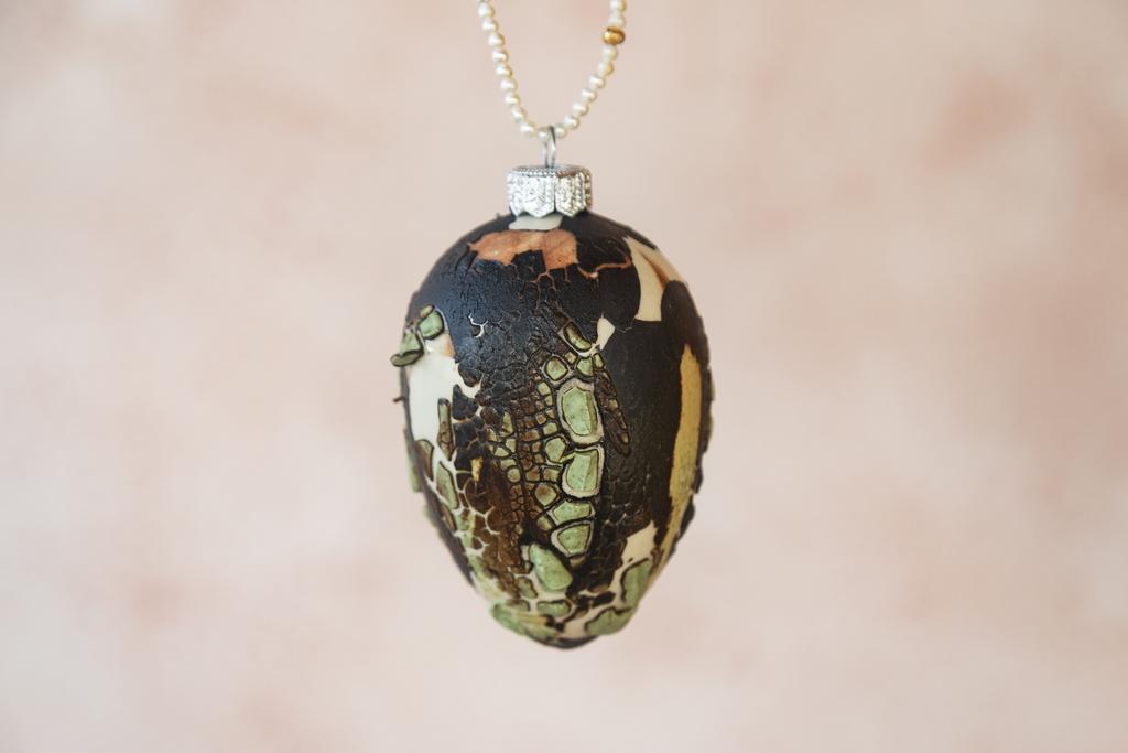 ИНТЕРЬЕРНОЕ ЯЙЦО "РОД"