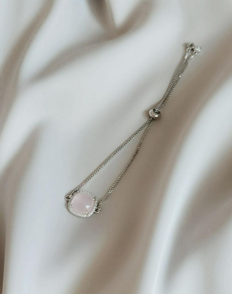 Браслет из розового кварца