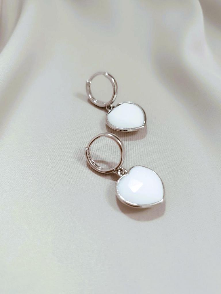 Серьги Влюбляй из белого агата