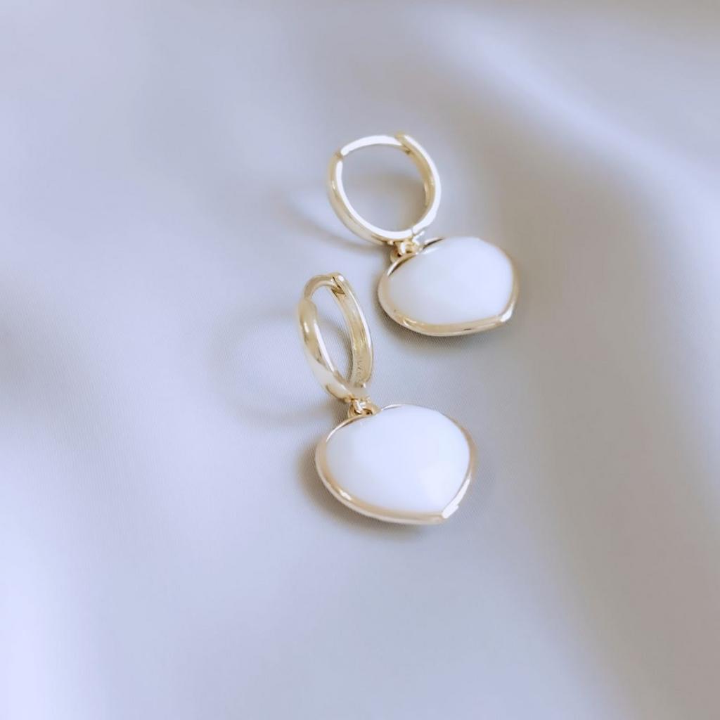 Серьги Влюбляй из белого агата