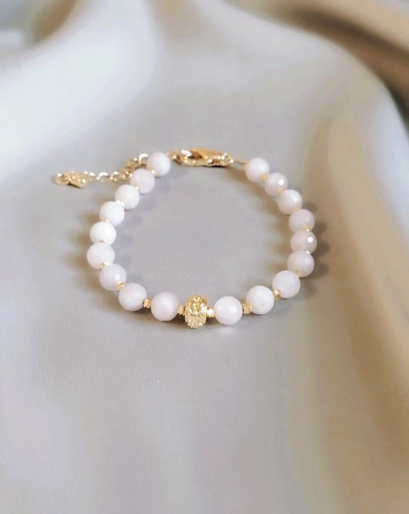 Браслет из мадагаскарского розового кварца