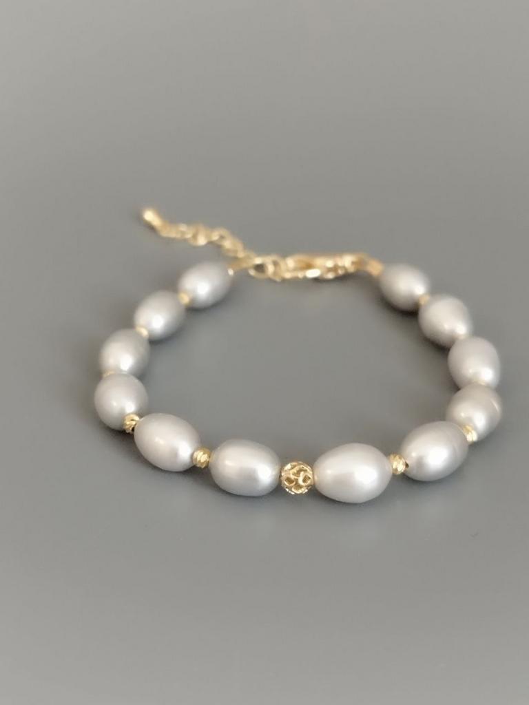 Браслет из серого жемчуга