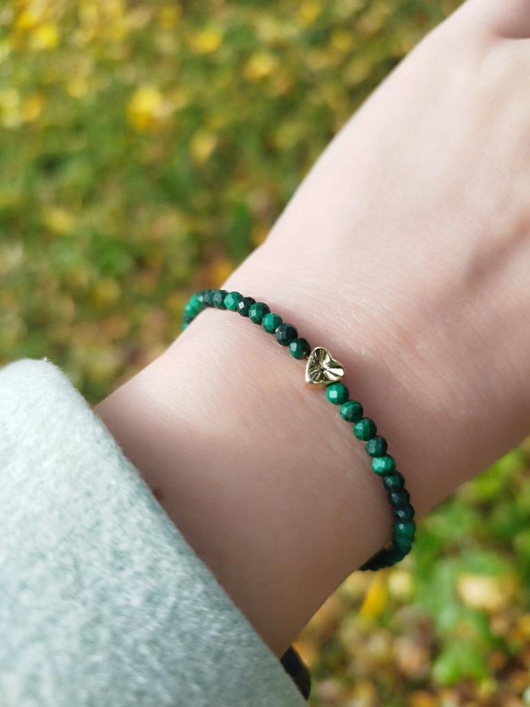 Браслет из малахита коллекции Влюбляй