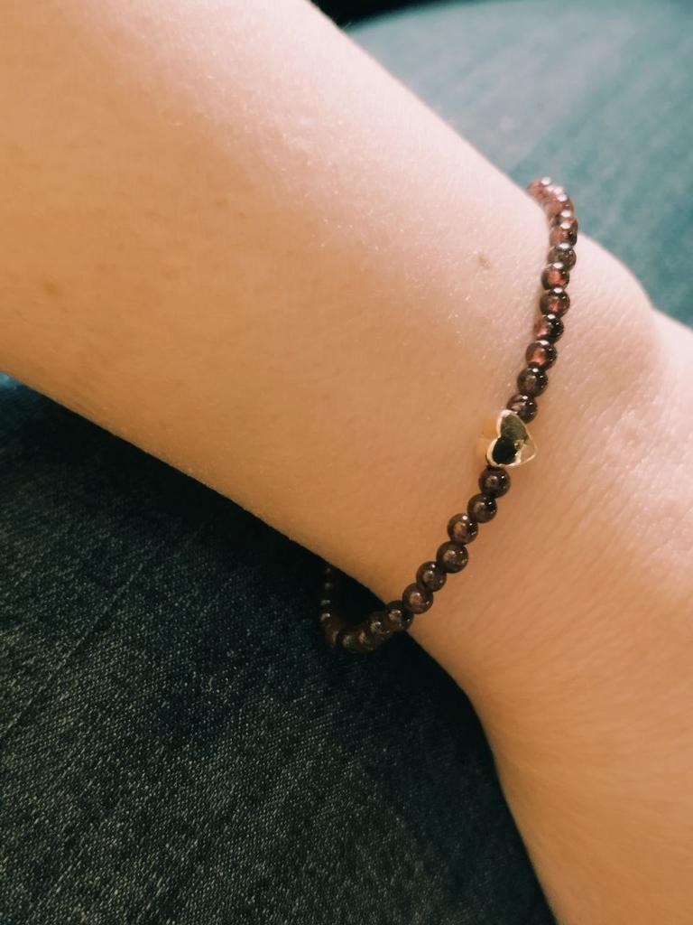 Браслет коллекции Влюбляй из граната