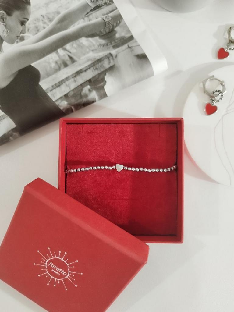 Браслет коллекции Влюбляй из гематита