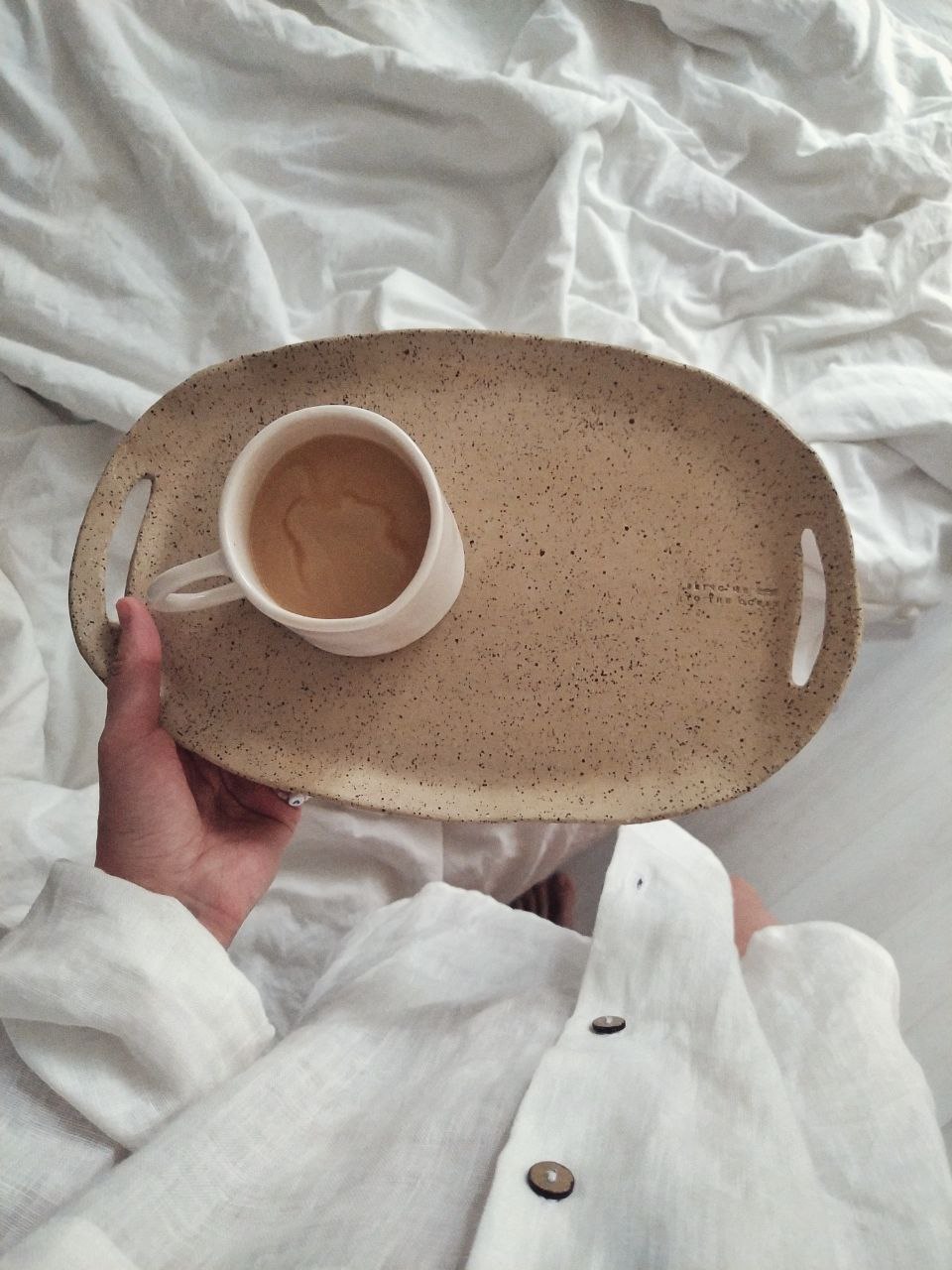 Керамический поднос-блюдо для завтраков