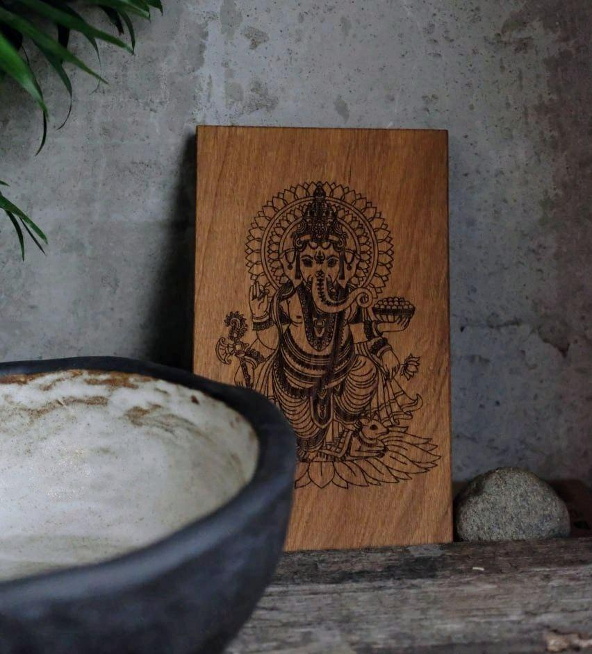 Разделочная доска Ганеша