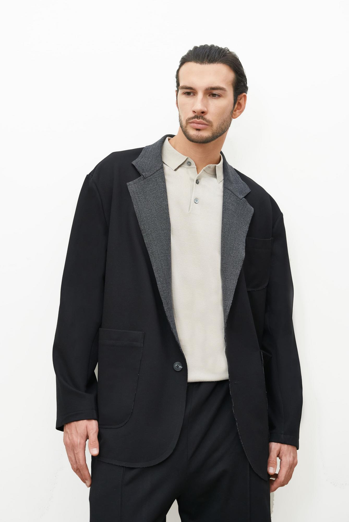 Свободный трикотажный костюм