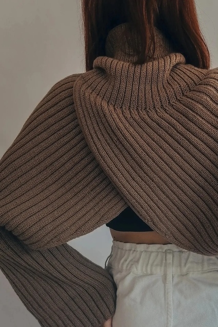 МК Crop sweater