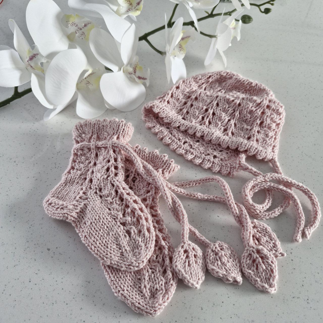 МК "Ажурные носочки-гольфики с листочками"