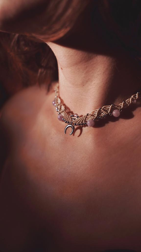 Чокер "Лунная муза"