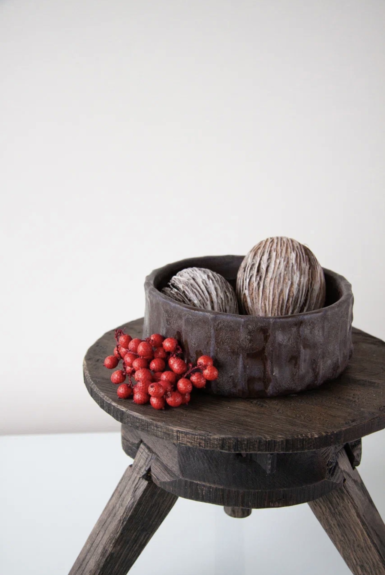 Чаша из серии Гудрон