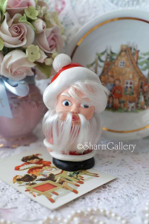 Винтажная резиновая игрушка "Санта"  (Дед Мороз) №2. Югославия.