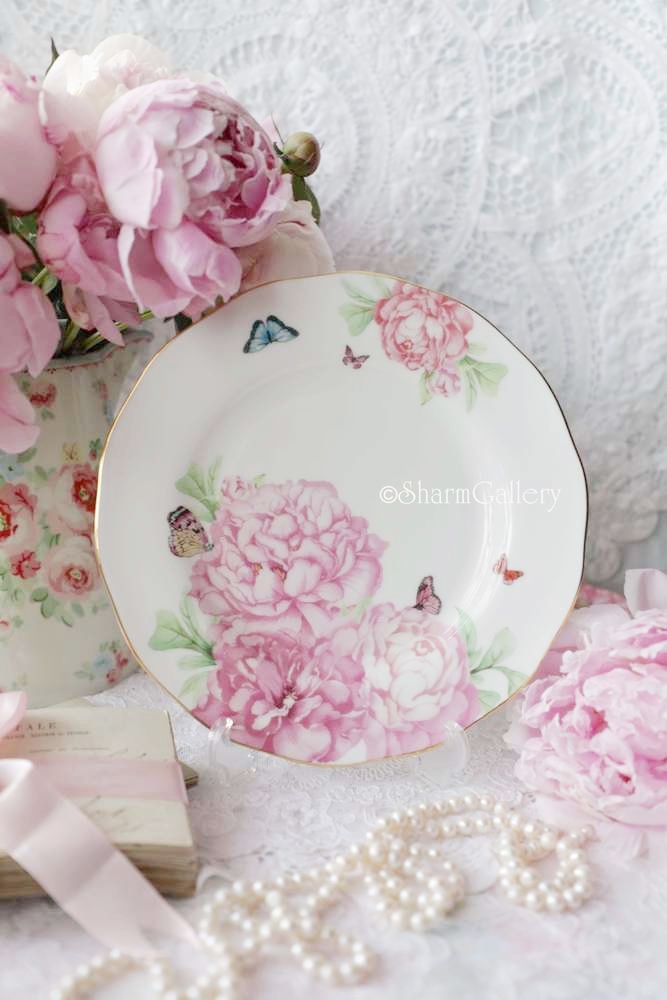 Тарелка "Friendship" фарфор, белый фон от Miranda Kerr для Royal Albert, Англия.