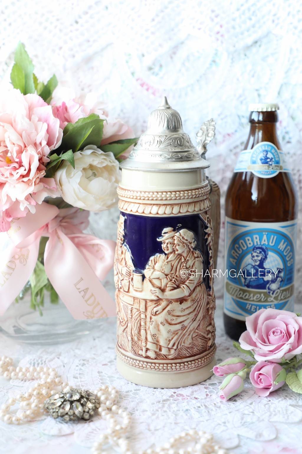 Кружка пивная керамическая с крышкой из олова. 24см. Германия 1970гг.