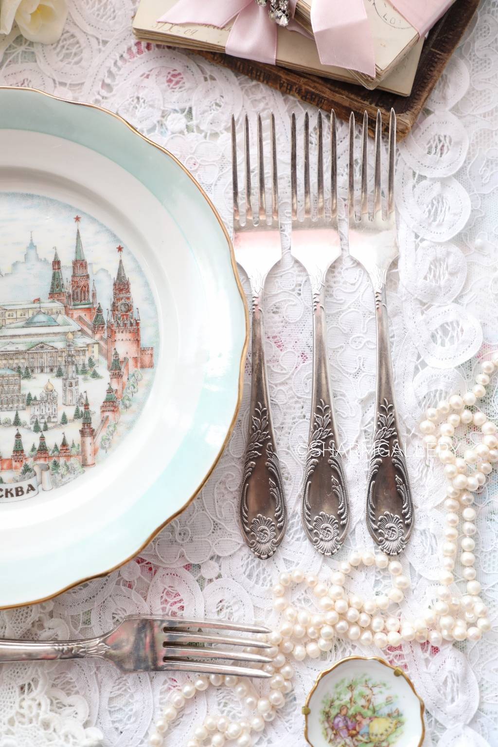 Вилки столовые №134. Винтаж, мельхиор ЗИШ, знак качества.