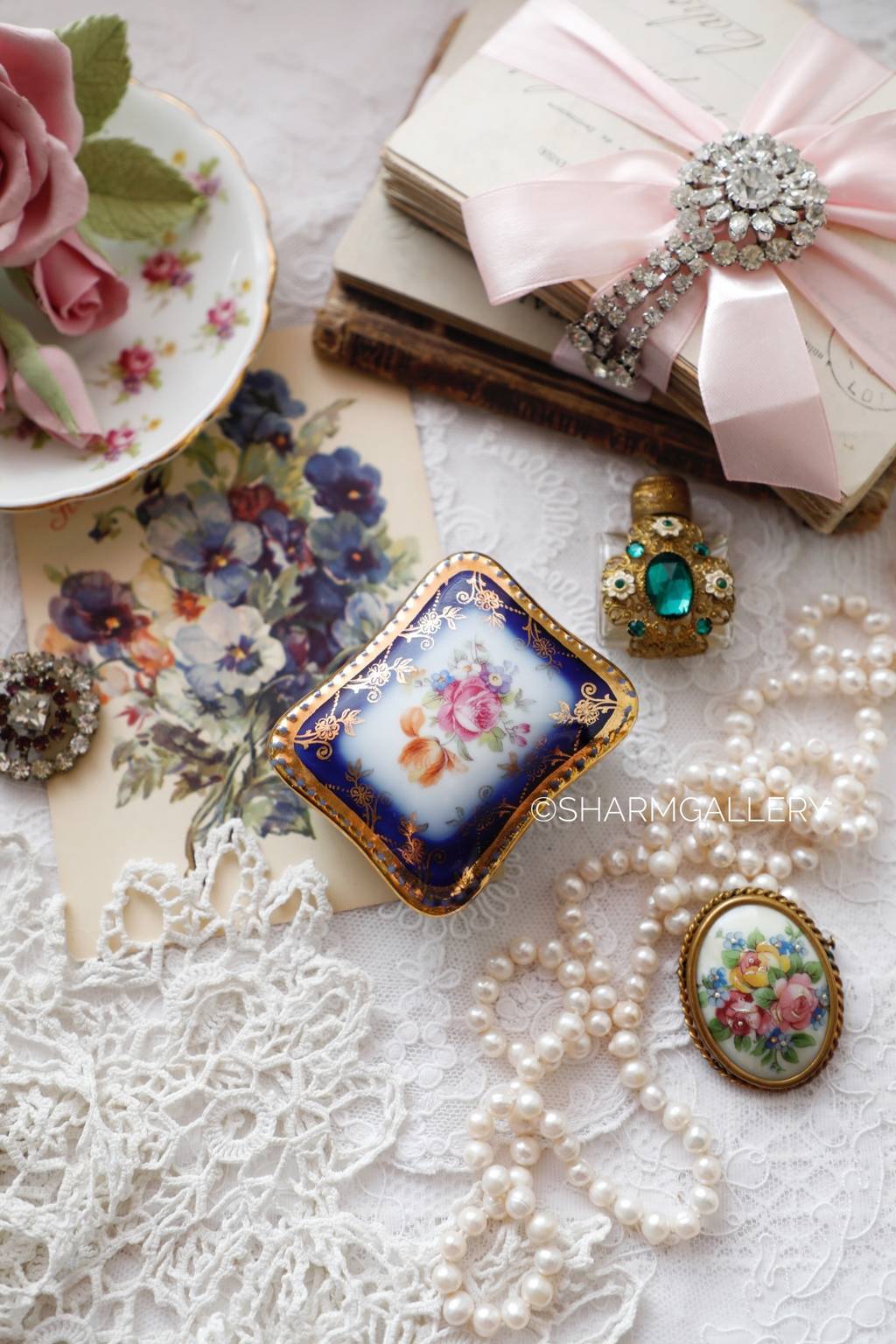 Миниатюрная шкатулка фарфор "Martinroda", Германия.