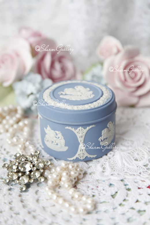 Шкатулка №49 бисквитный голубой фарфор Wedgwood. Веджвуд, Англия