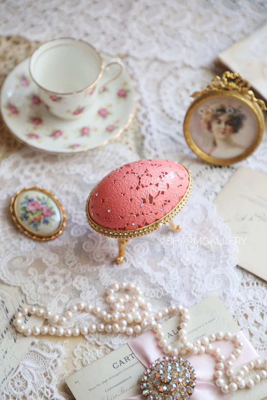 Шкатулка/ Яйцо для драгоценностей из натурального гусиного яйца.