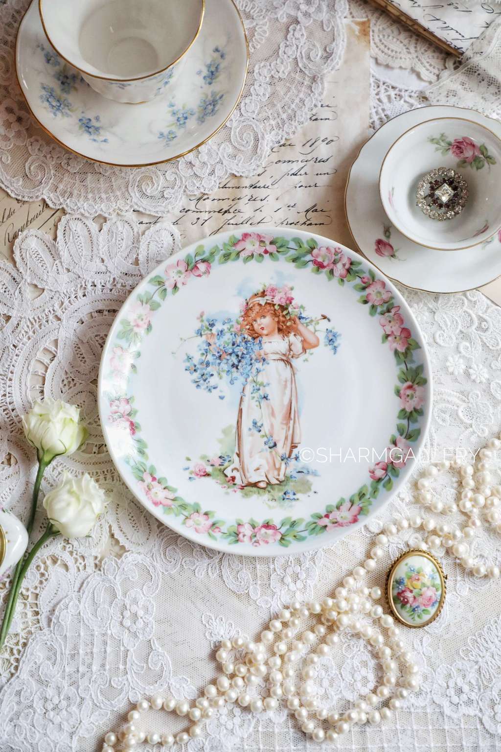 Редкая настенная тарелка «Christineholm porcelain» Девочка, времена года 19см. фарфор, Швеция.