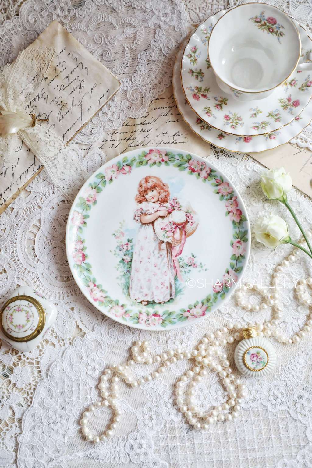 Редкая настенная тарелка «Christineholm porcelain» Девочка, времена года 19см. фарфор, Швеция.