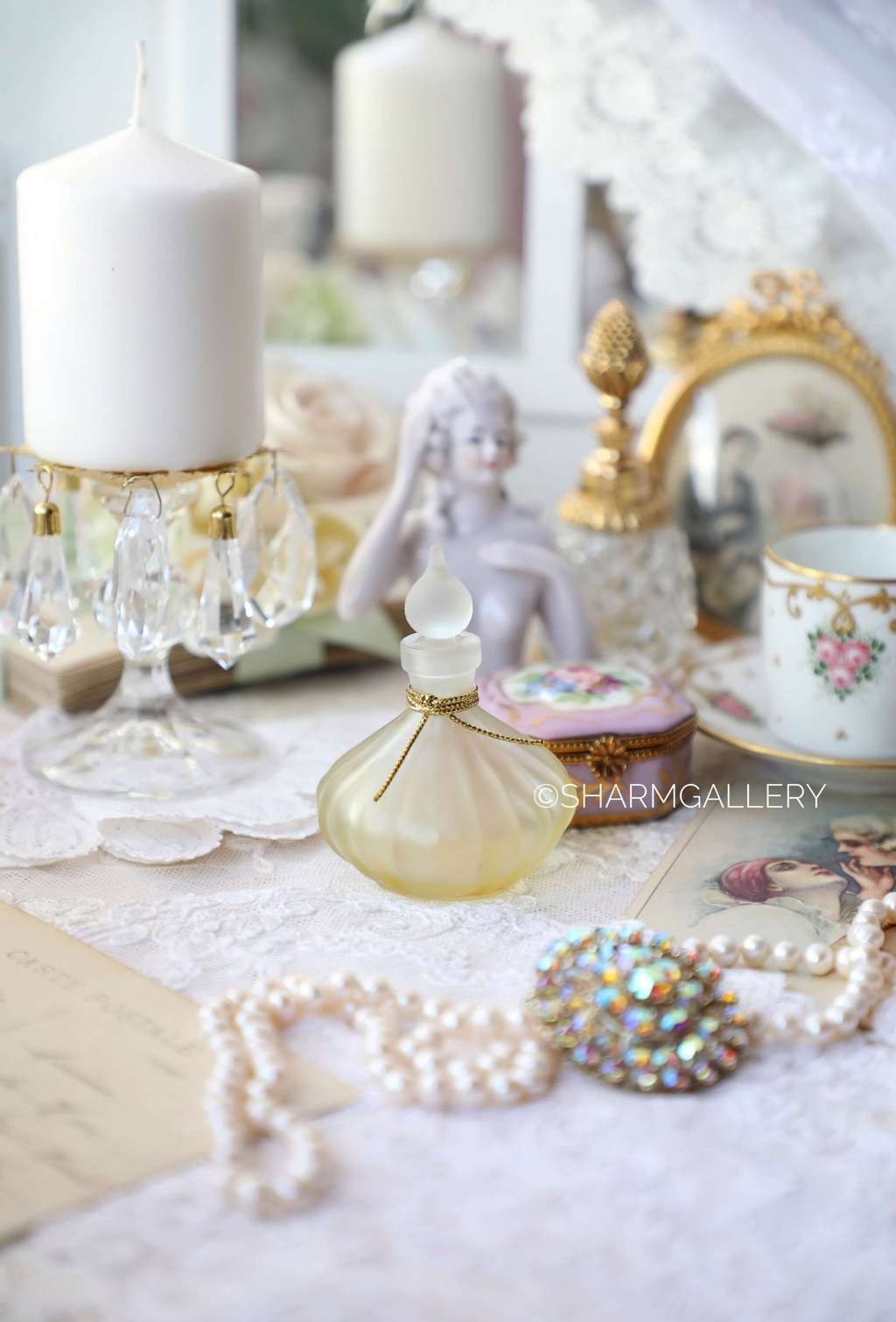 Флакон от духов «Голубой ларец» ф-ка Новая Заря, стекло СССР.