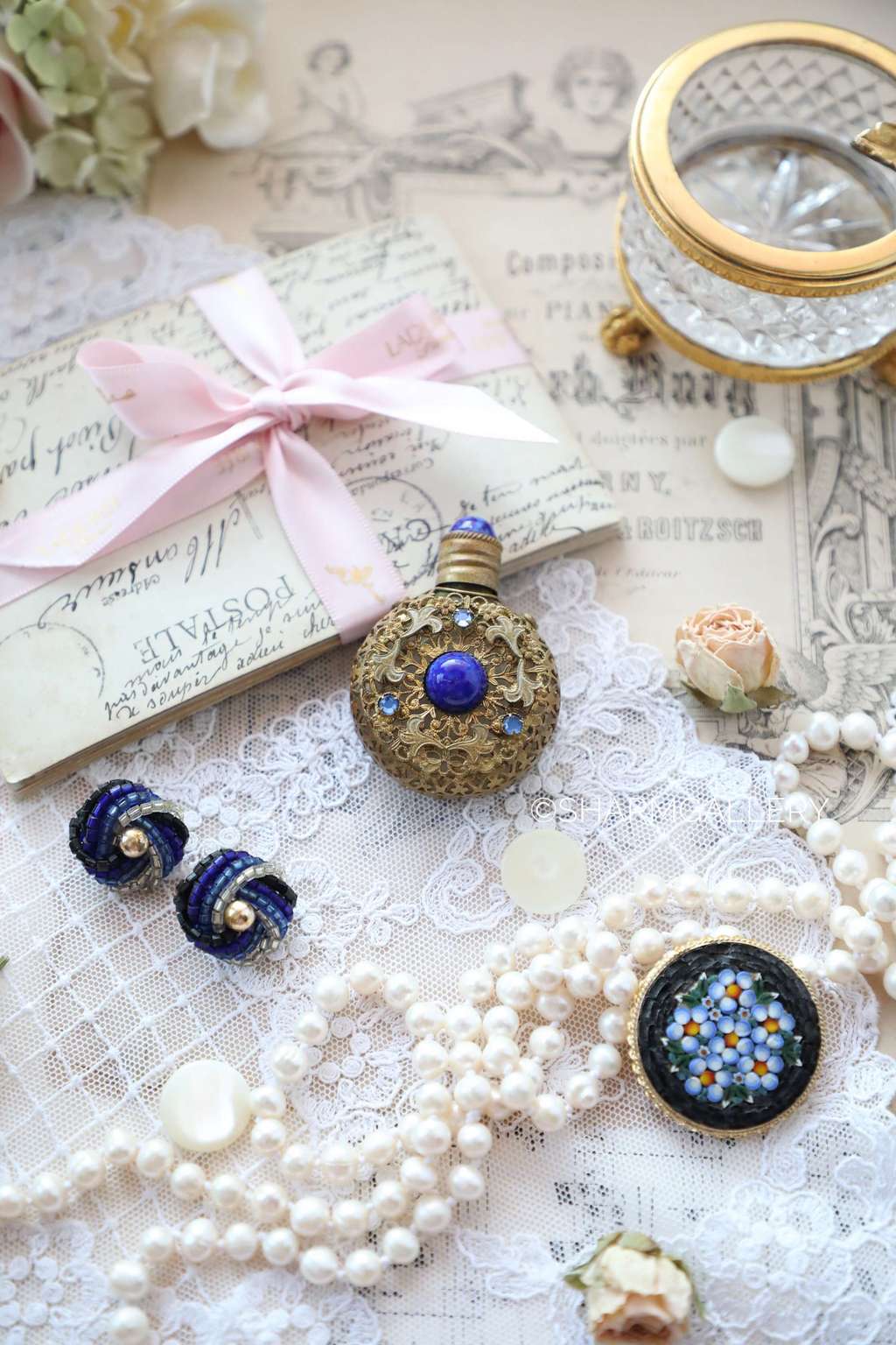 Флакон для духов с лазуритом, стекло, металл. Винтаж, Чехословакия.