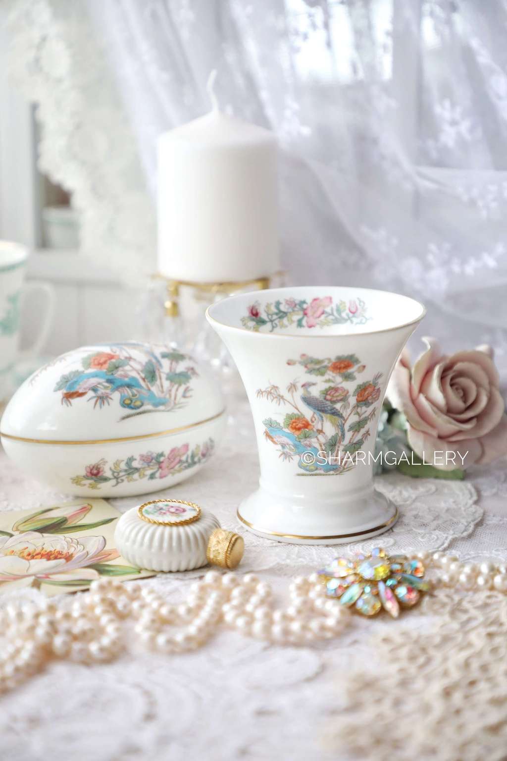 Набор Вазочка и Шкатулка в форме яйца, серия KUTANI CRANE фарфор Веджвуд Wedgwood Англия.
