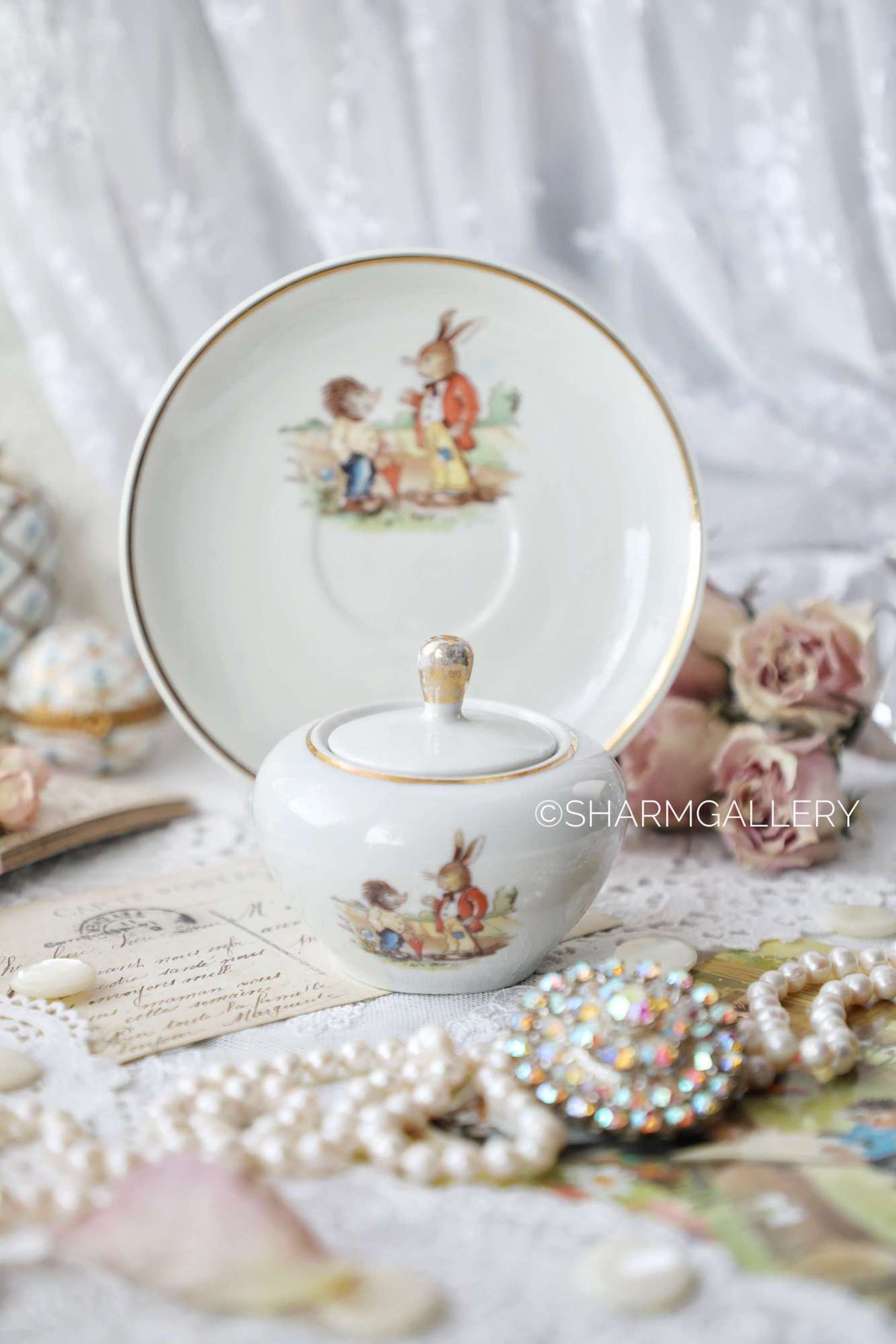 Редкость! Детская сахарница и блюдце серия Кролик и Ежик фарфор Кольдиц ГДР.