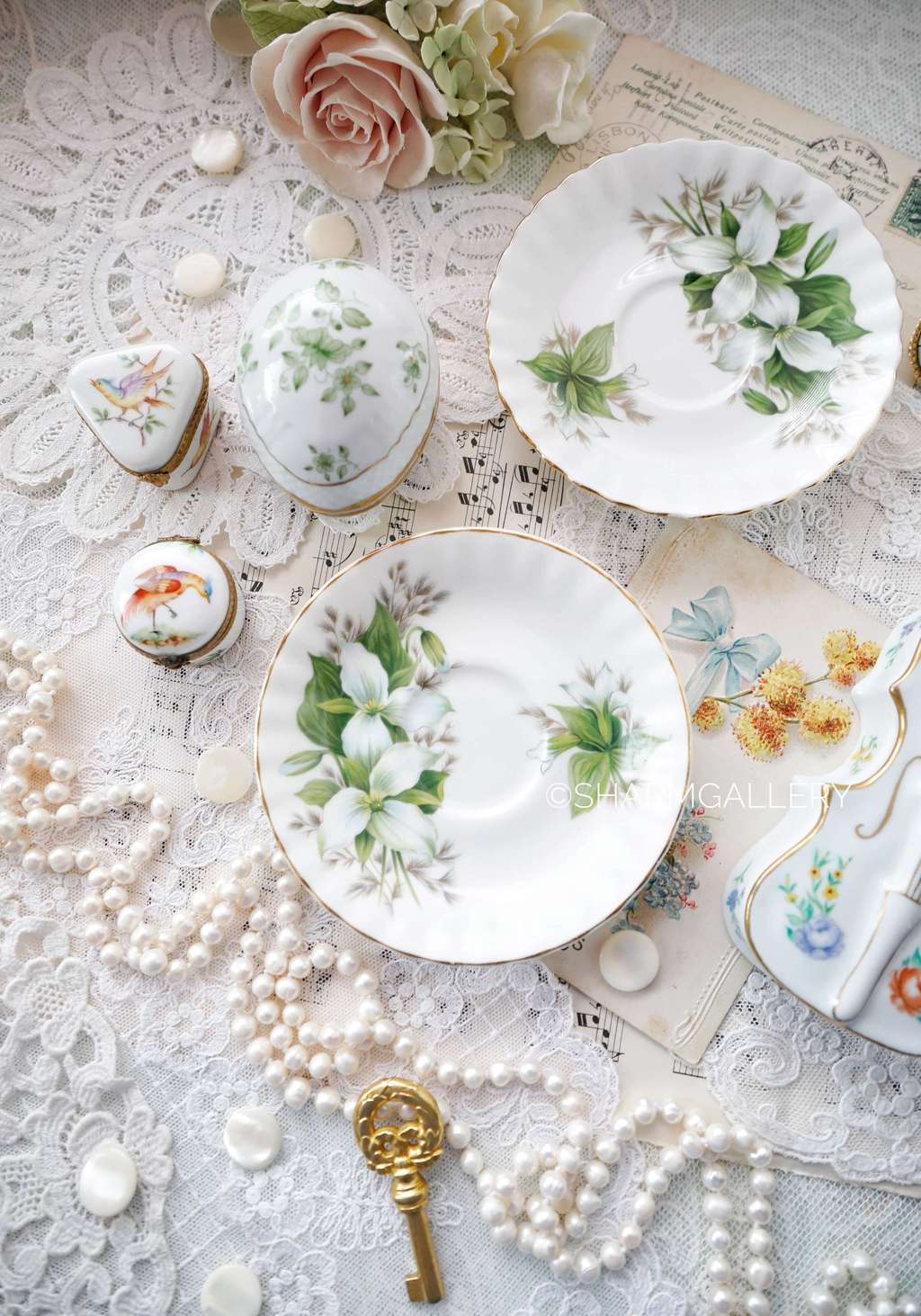 Блюдце Trillium 12,5см, костяной фарфор Royal Albert, Англия.