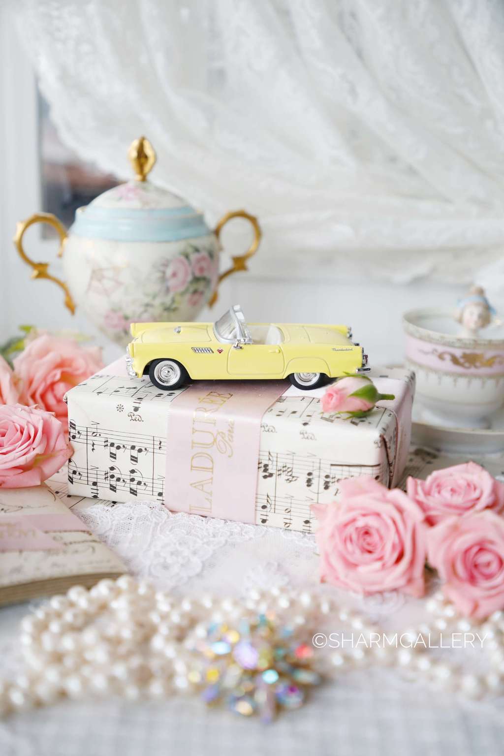 Ретро машинка желтый кабриолет, модель масштаб 1:43 Германия.