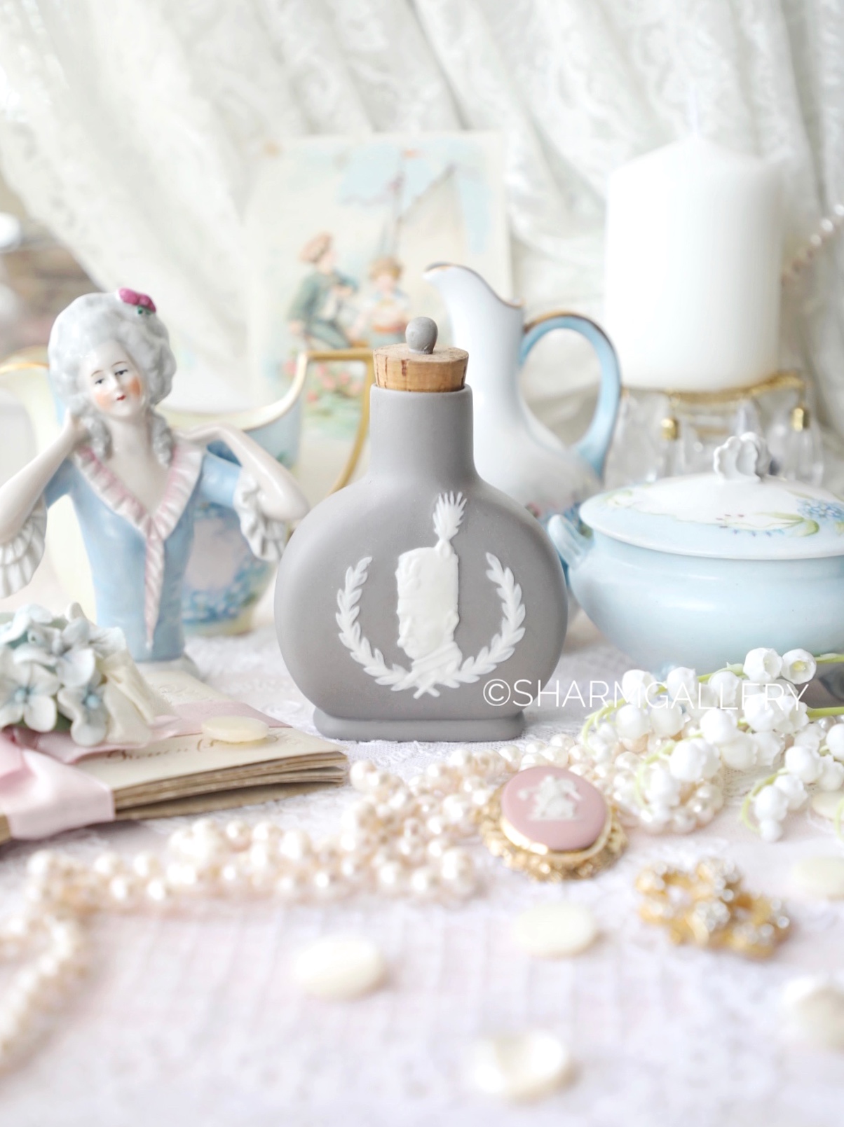 Фарфоровый флакон для духов, Bergmann’s Prise, бисквитный фарфор Германия 1970гг.