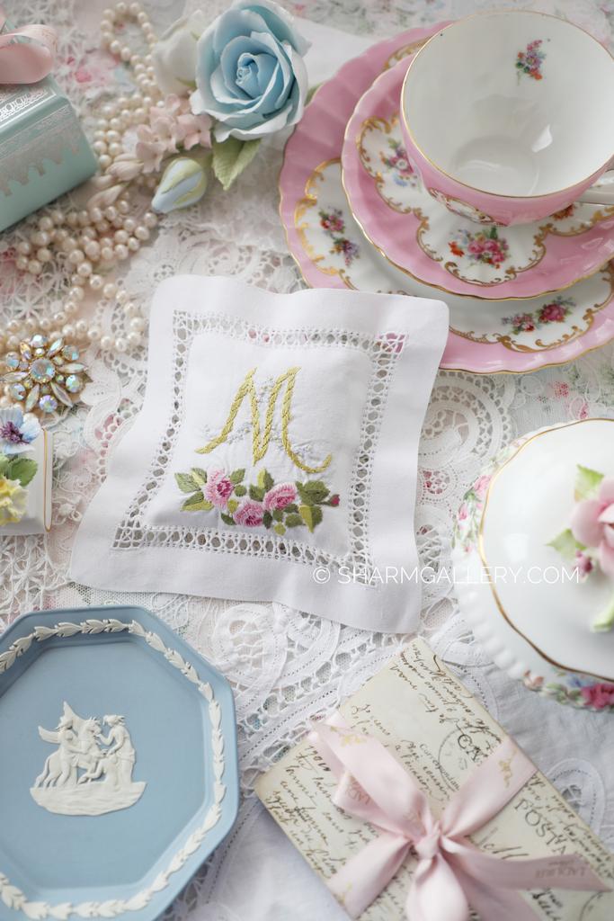 Саше «Мария Антуанетта» хлопок, вышивка, Франция.