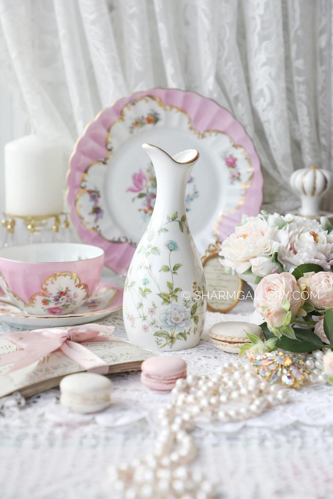 Вазочка 15,5см. «Нежные цветы» костяной фарфор Hitkari Potteries 1960гг, Индия.