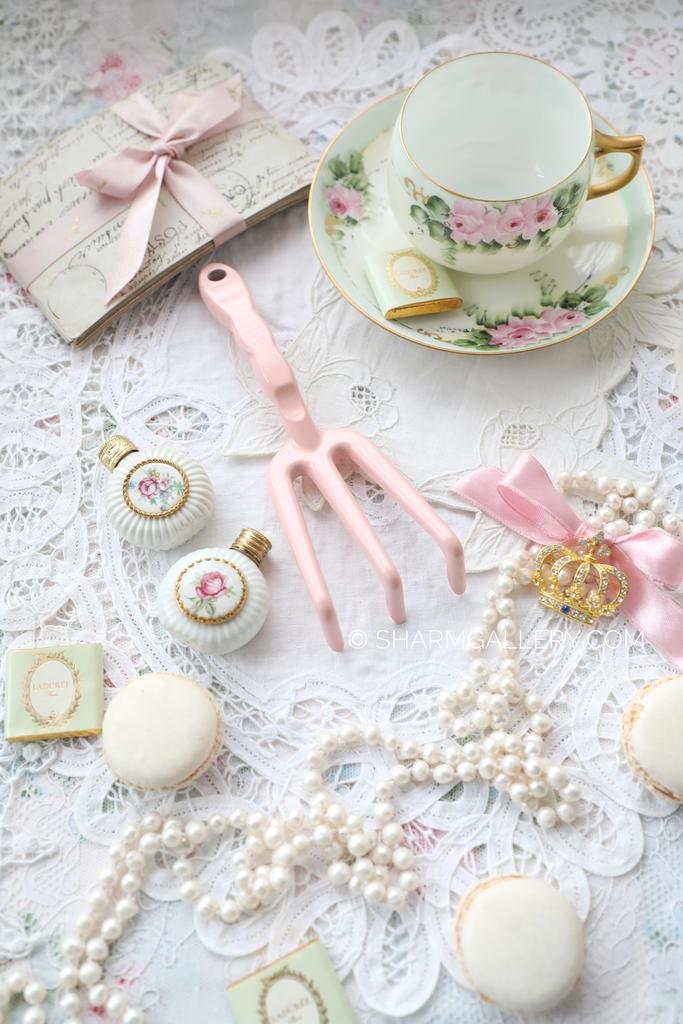 Грабли для растений розовые, металл, Англия.