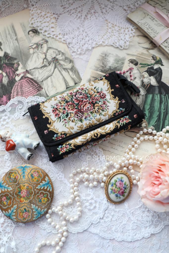 Винтажная косметичка с зеркалом, гобелен, Англия.