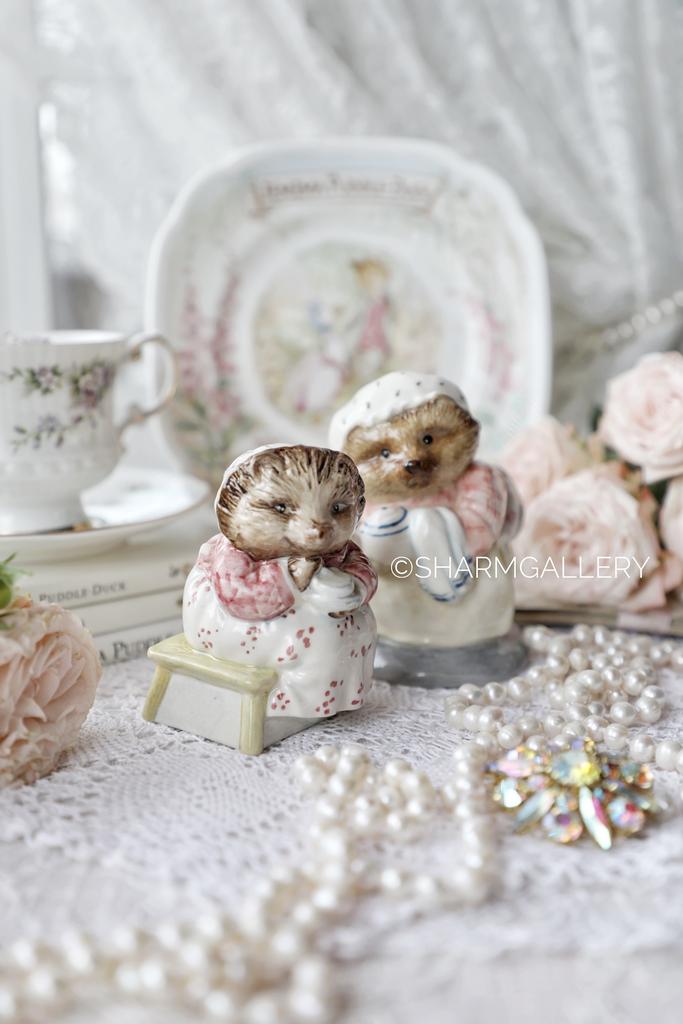 Пара статуэток ежики Mrs. Tiggy Winkle, Beatrix Potter, Beswick Англия