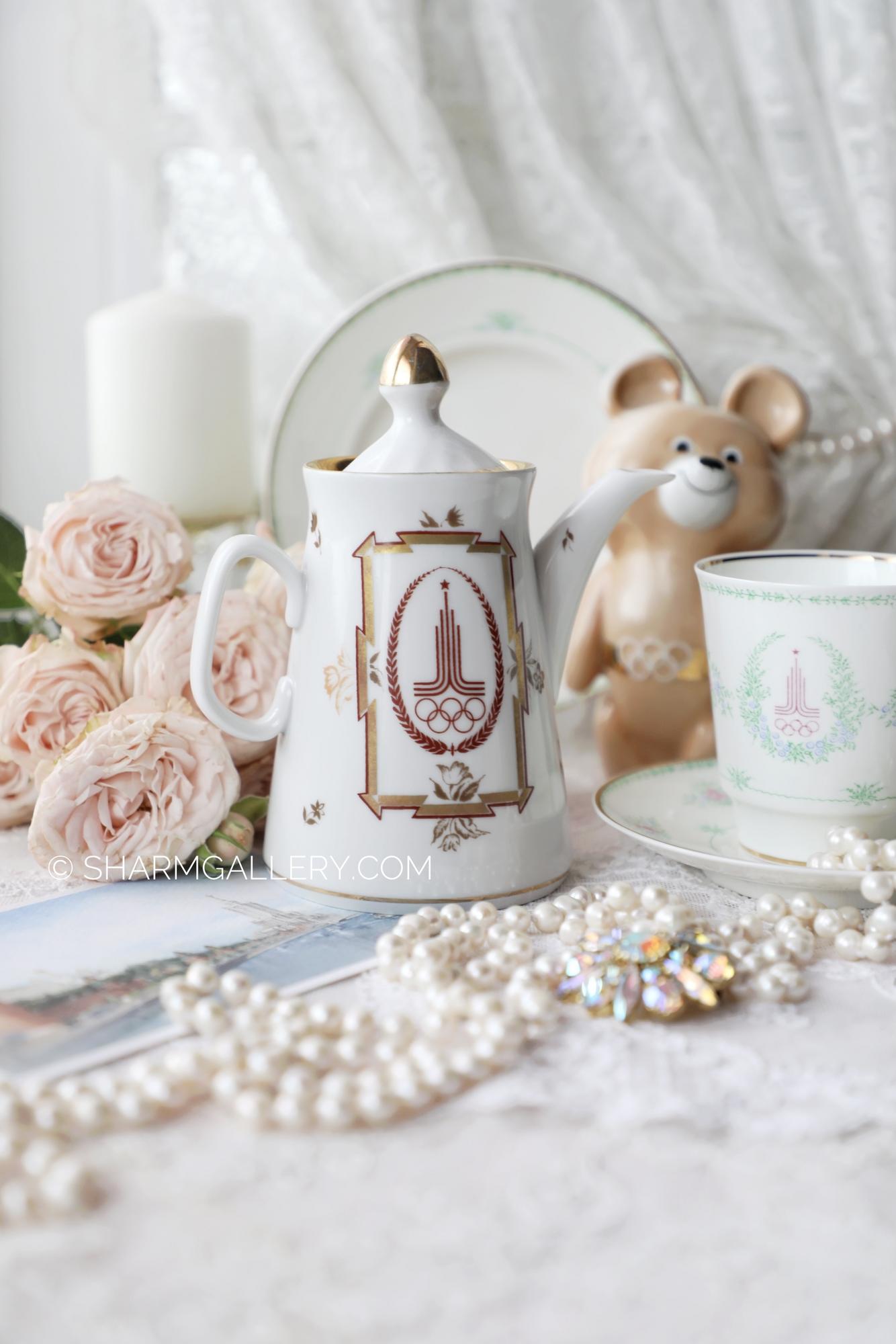 Редкость! Чайник/Кофейник заварочный 300мл "Стрельба из лука" Олимпиада 80 фарфор ЛФЗ Ленинград, СССР