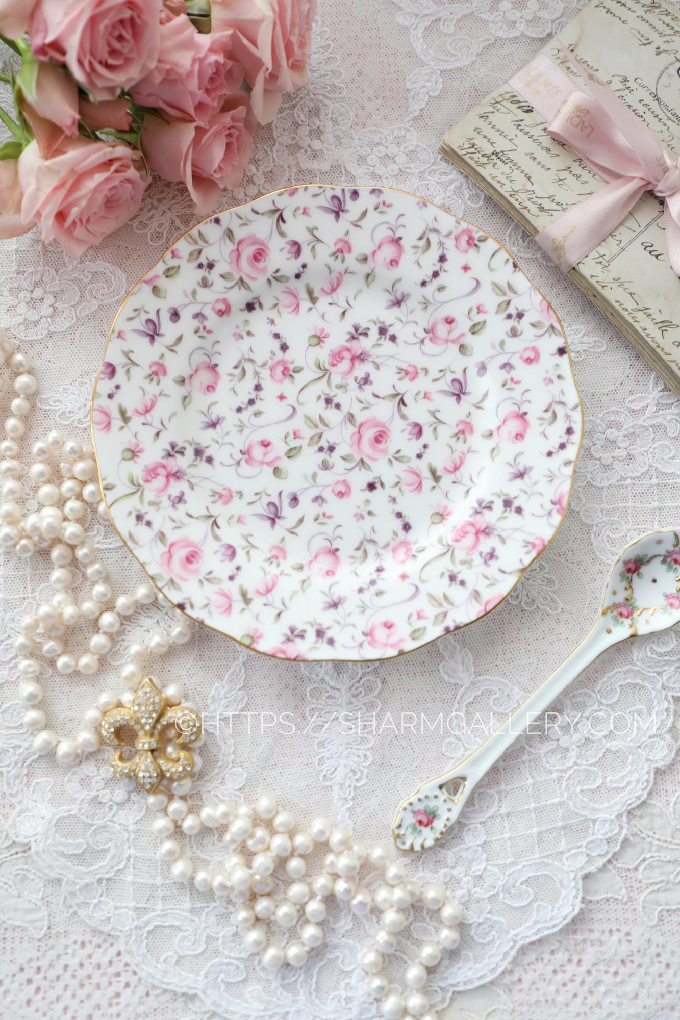 Тарелка десертная «Rose Confetti» 16см. фарфор Royal Albert Англия.